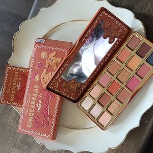 Too faced gingerbread palette